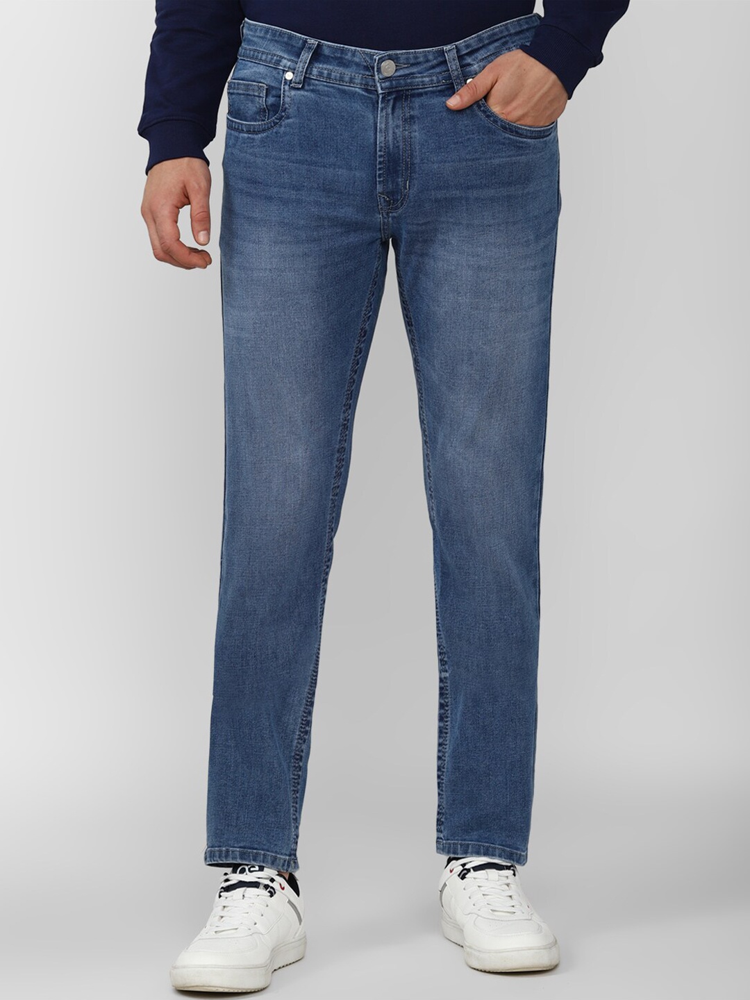 

Peter England Casuals Men Blue Slim Fit Light Fade Stretchable Jeans