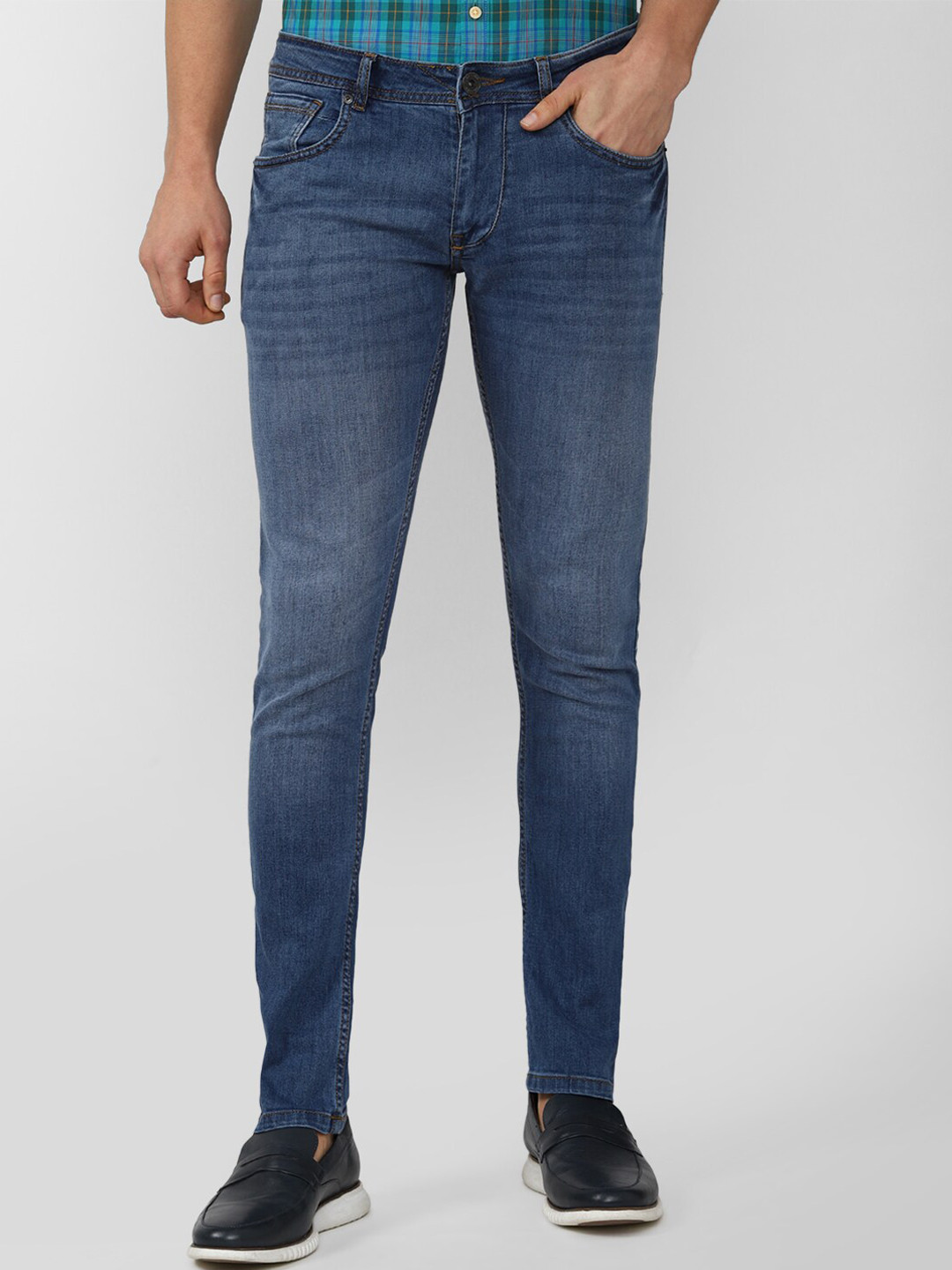 

Peter England Casuals Men Skinny Fit Light Fade Jeans, Blue