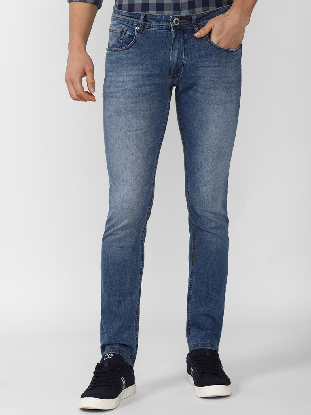 

Peter England Casuals Men Skinny Fit Heavy Fade Jeans, Blue