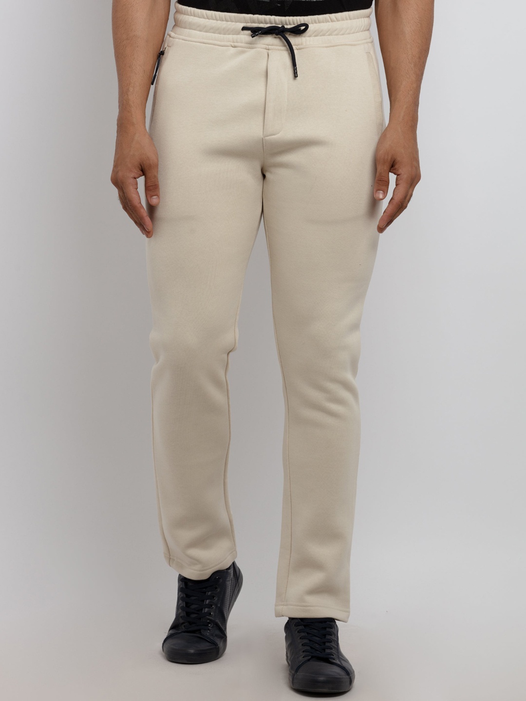 

Status Quo Men Regular Fit Solid Cotton Track Pant, Beige