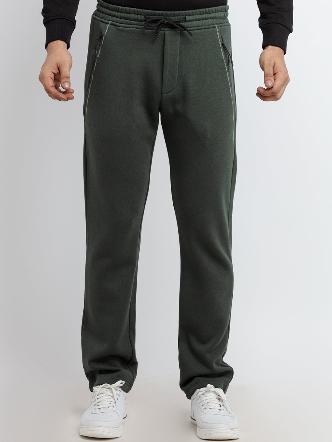 

Status Quo Men Regular Fit Solid Track Pant, Green