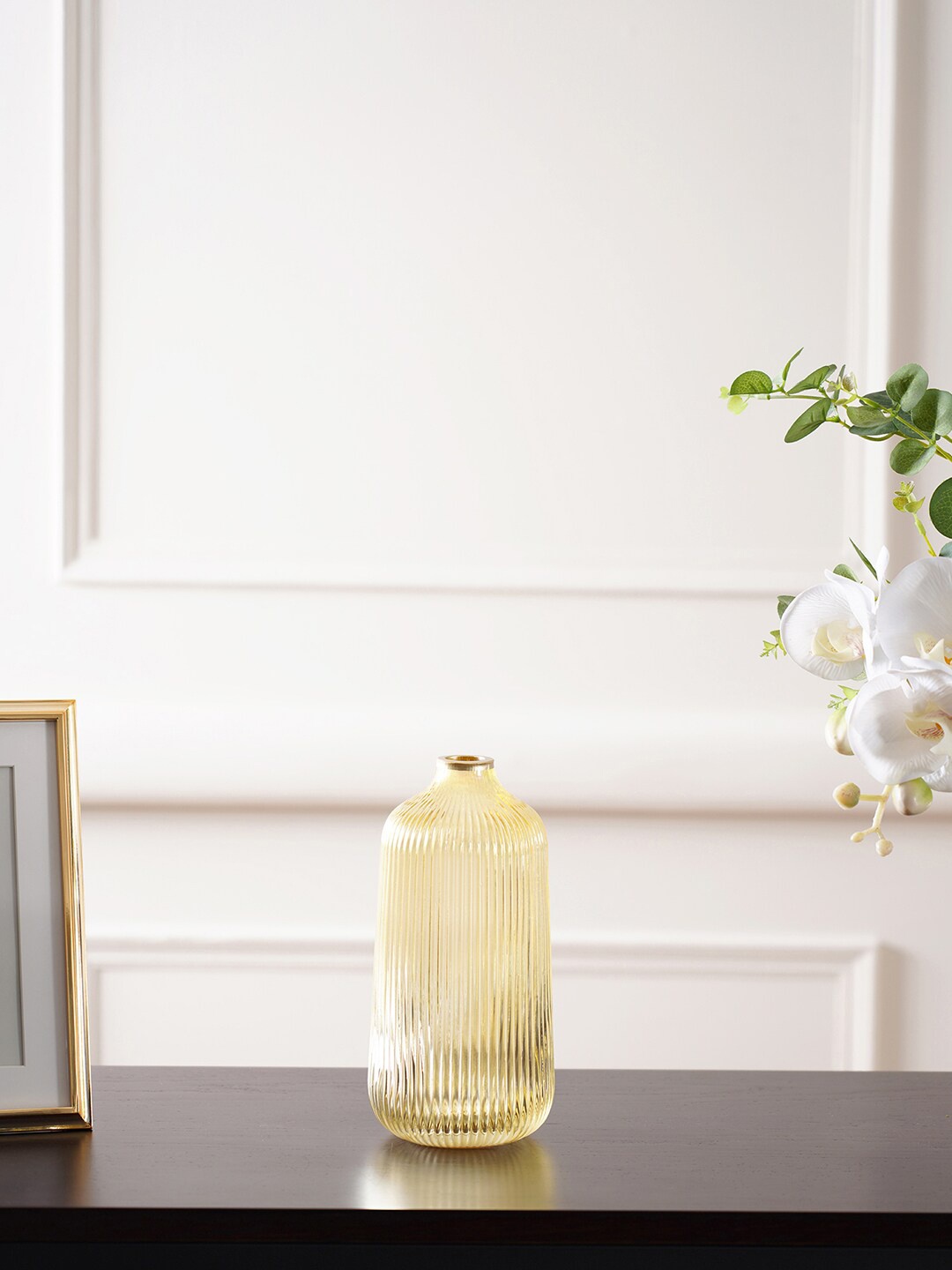 

Pure Home and Living Ribbed Glass Vases, Gold