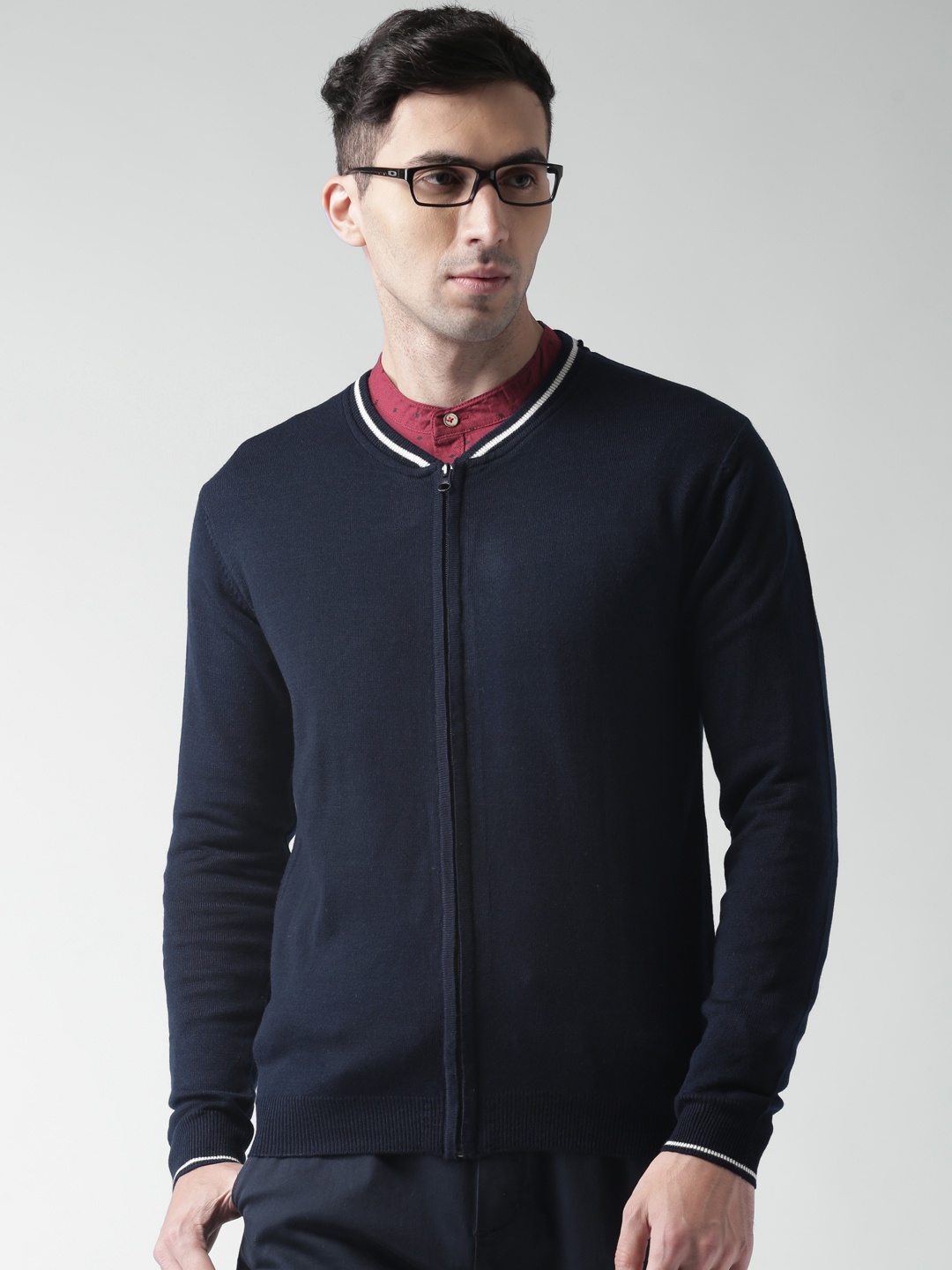 

Harvard Men Navy Blue Solid Cardigan