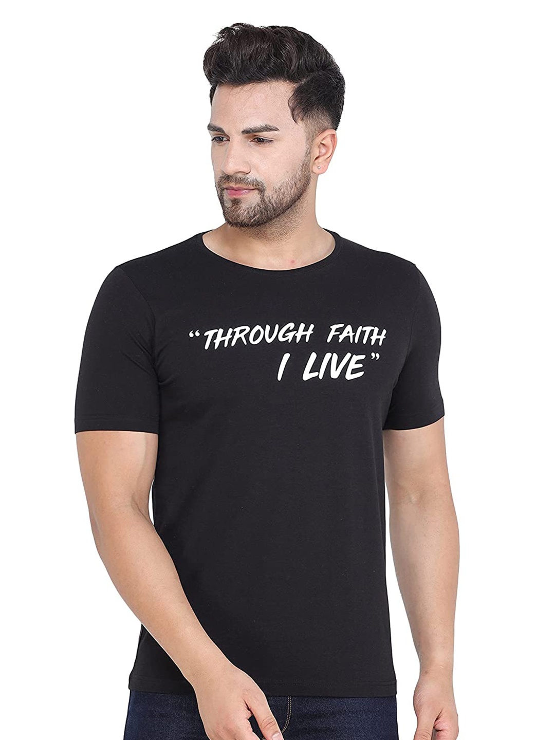 

COLVYNHARRIS JEANS Men Black Printed Raw Edge Slim Fit T-shirt
