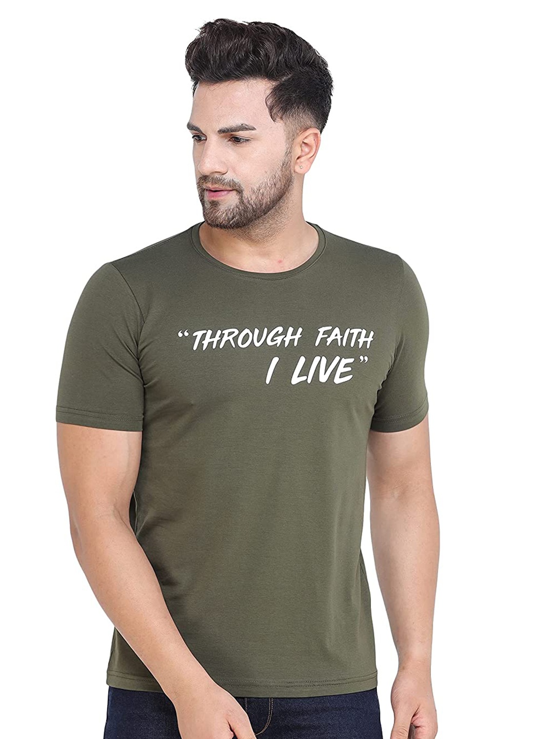 

COLVYNHARRIS JEANS Men Olive Green Typography Printed Raw Edge Slim Fit T-shirt