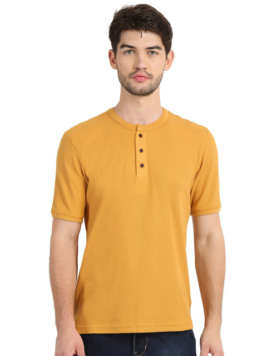 

COLVYNHARRIS JEANS Men Mustard Yellow Henley Neck Slim Fit T-shirt