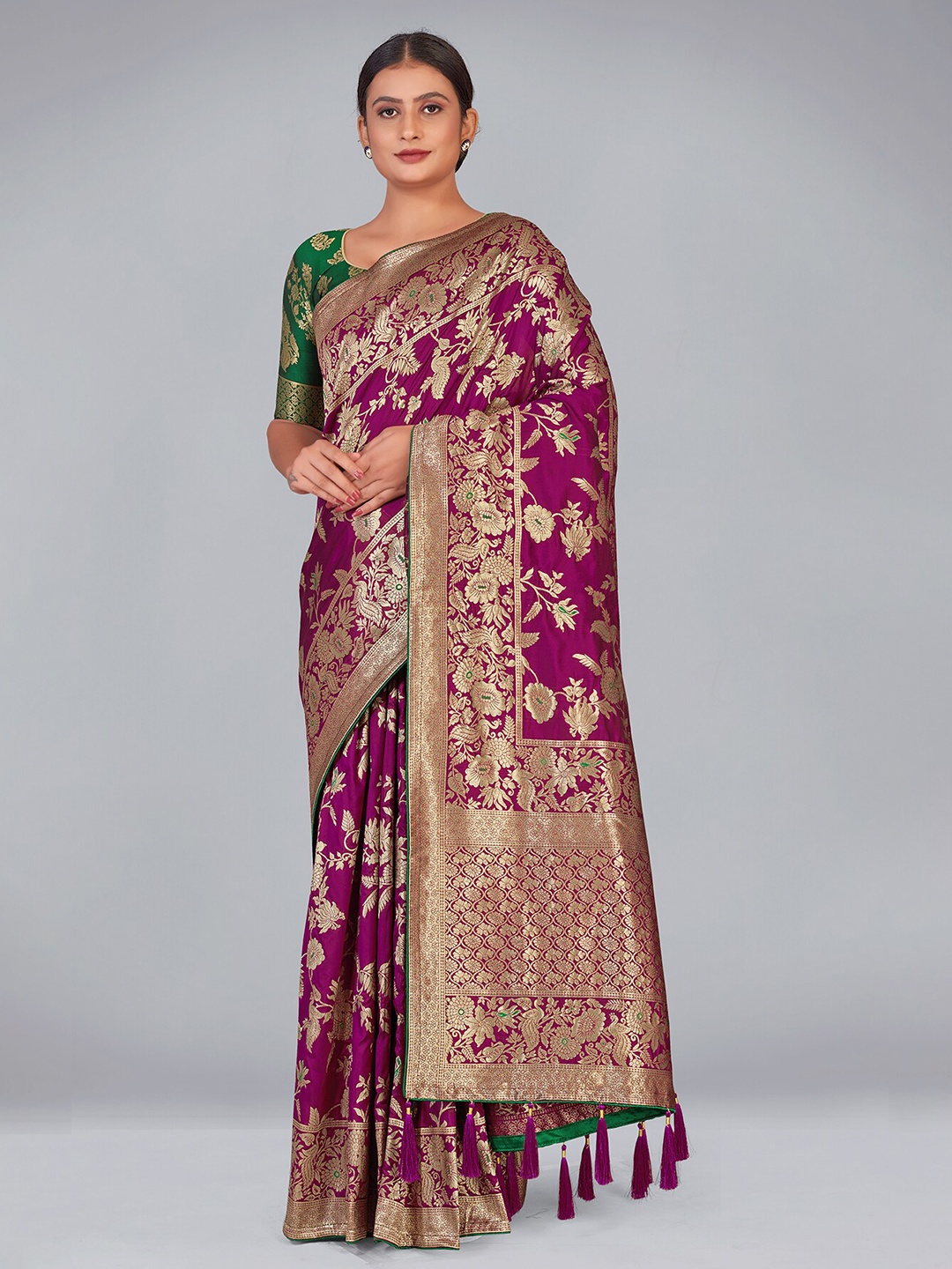

Monjolika Fashion Ethnic Motifs Zari Silk Blend Banarasi Saree, Magenta