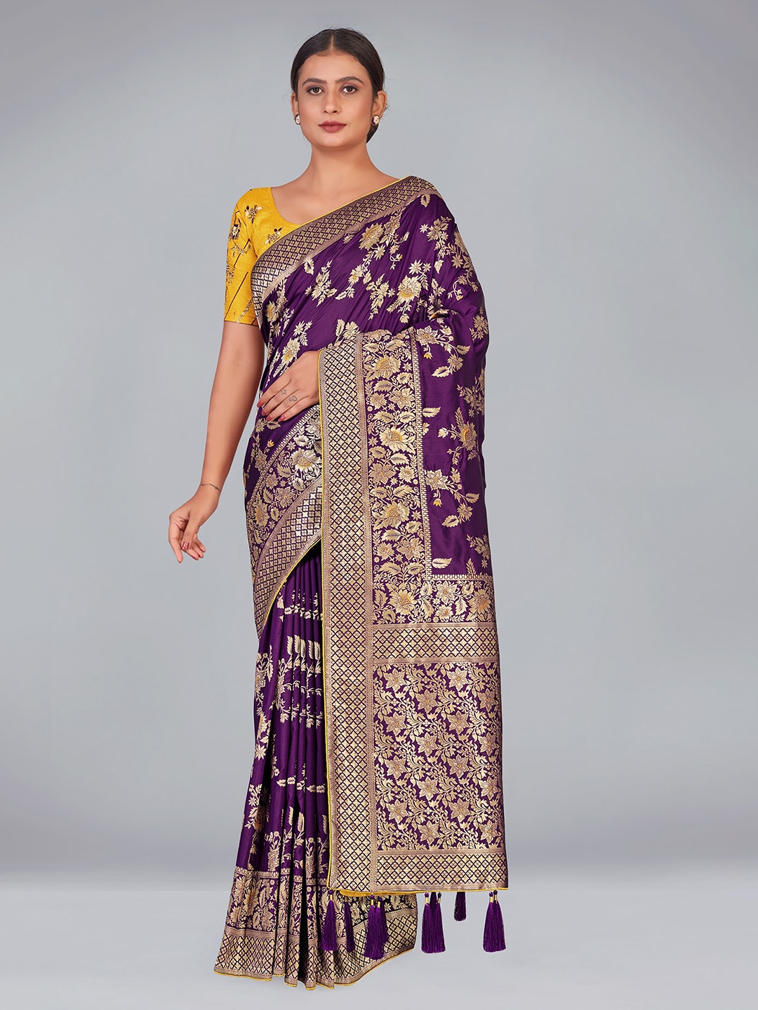 

MONJOLIKA FASHION Woven Design Zari Silk Blend Banarasi Saree, Purple