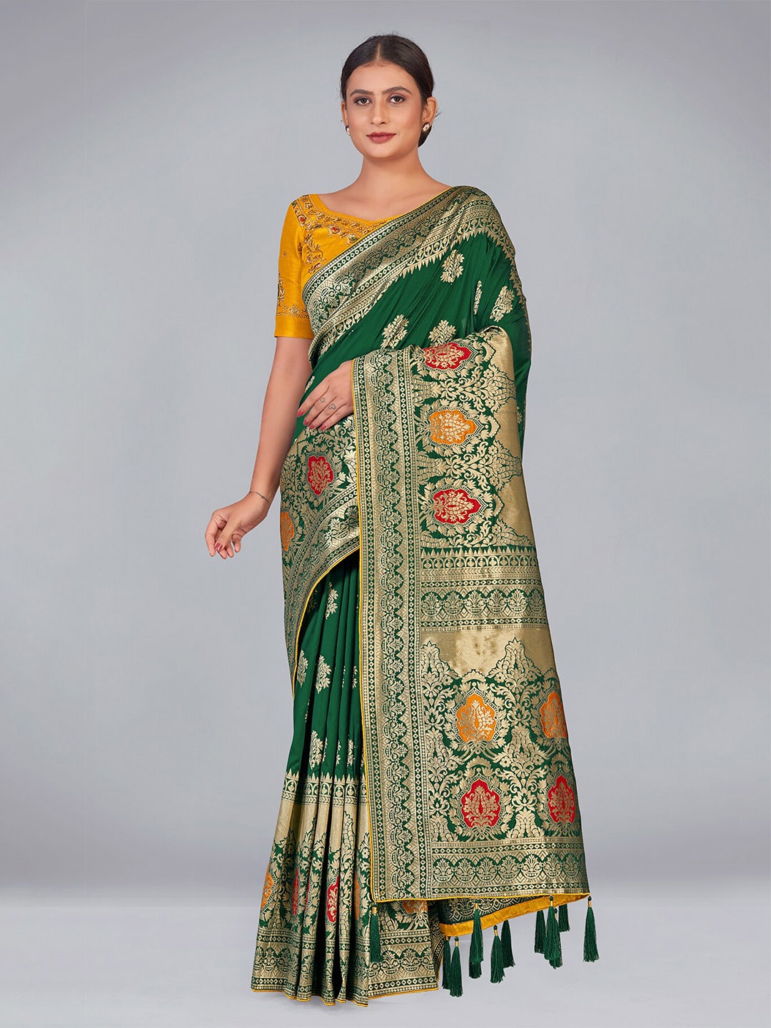 

Monjolika Fashion Woven Design Zari Silk Blend Banarasi Saree, Green