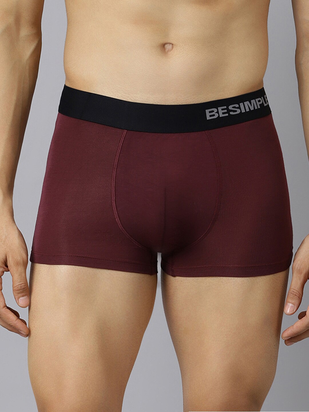 

BESIMPLE Men Solid Trunk, Maroon