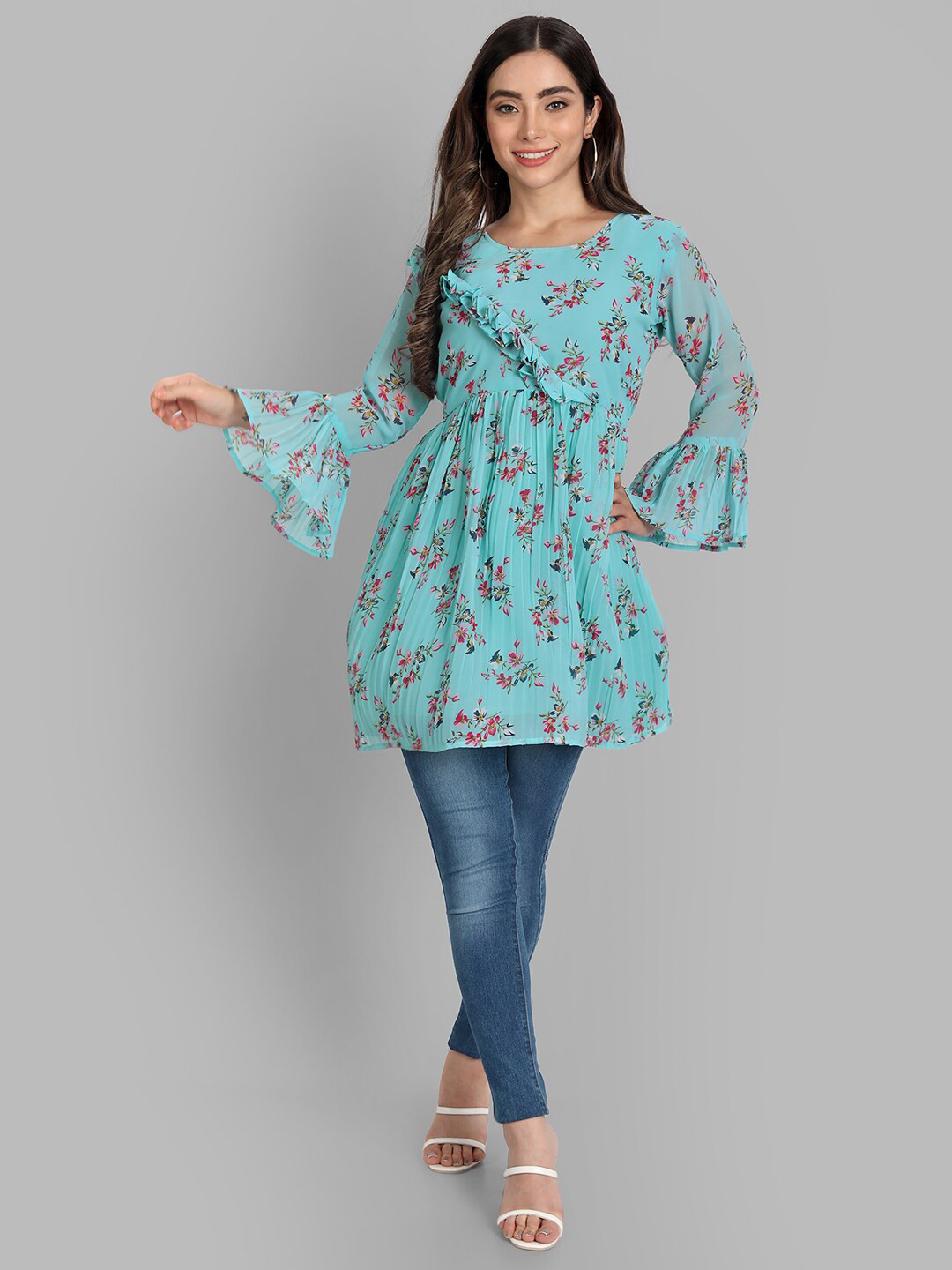 

TORONFRAS Turquoise Blue & Pink Floral Printed Pure Georgette Pleated Anarkali Kurti