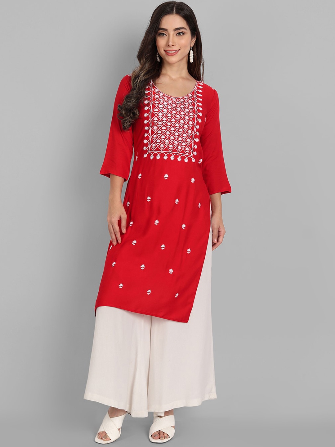 

TORONFRAS Women Red Geometric Embroidered Handloom Kurta