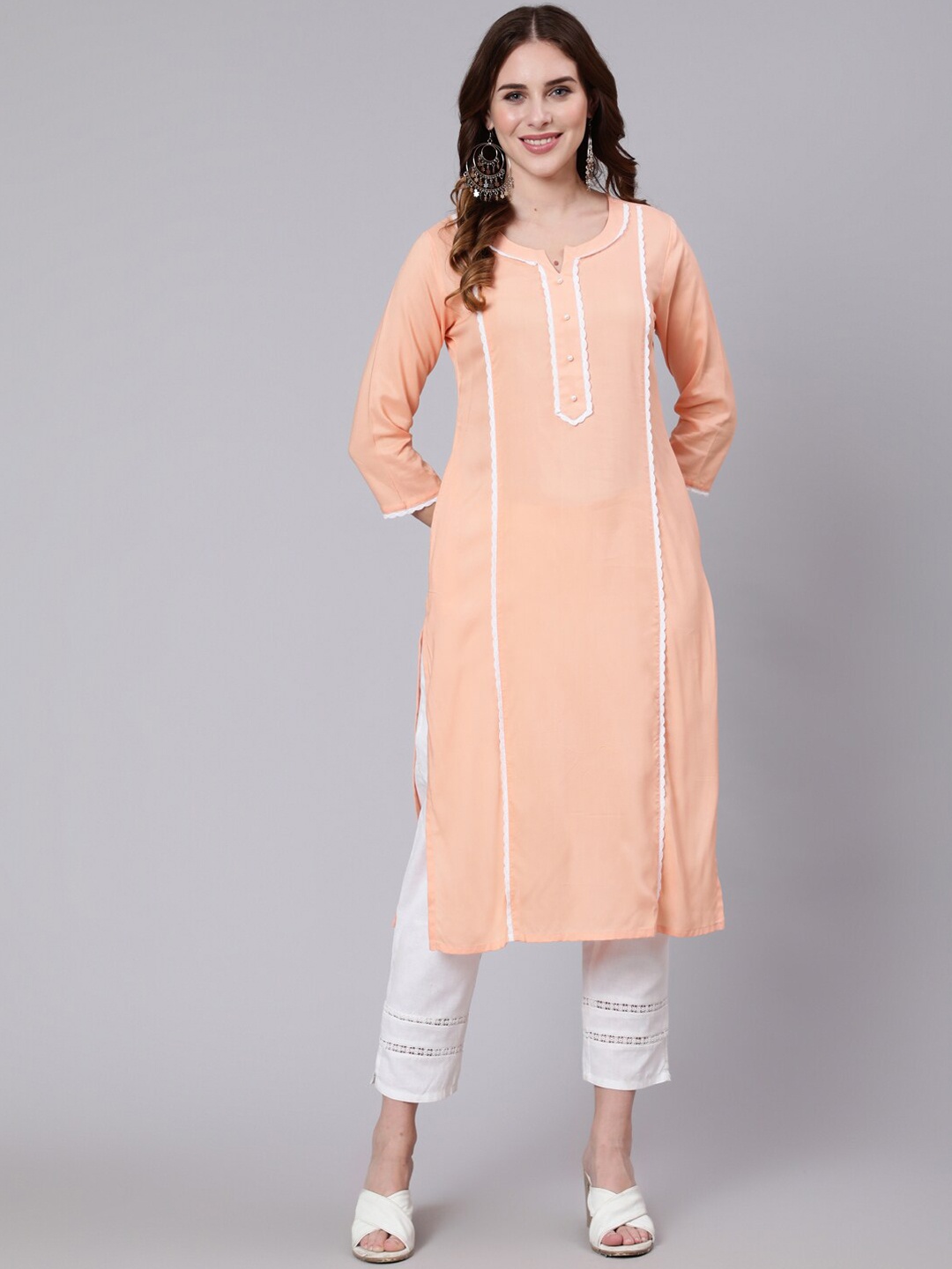 

ETHNIC STREET Women Peach-Coloured Yoke Design Thread Work Kurta