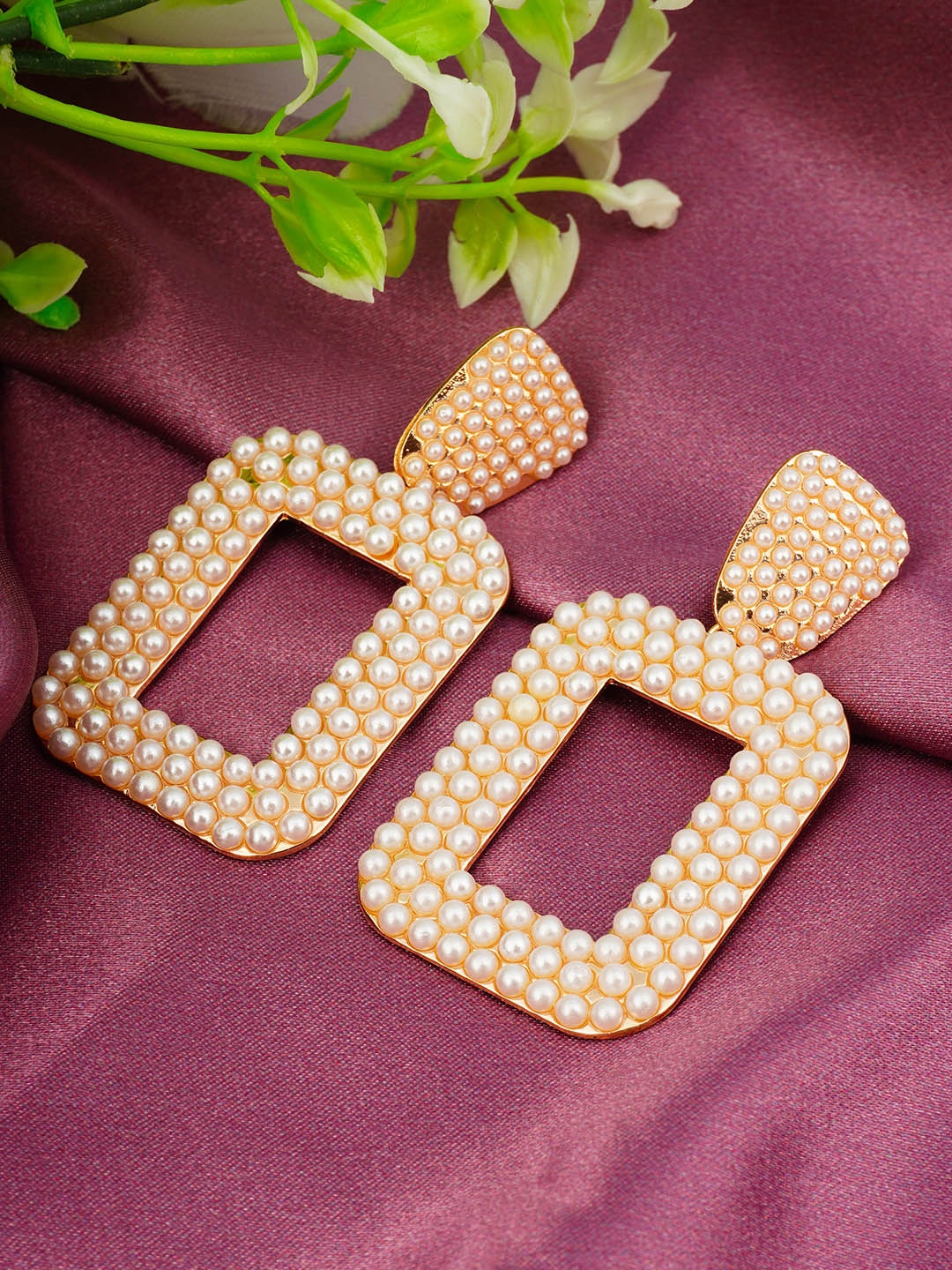 

Ferosh Square Drop Earrings, Gold