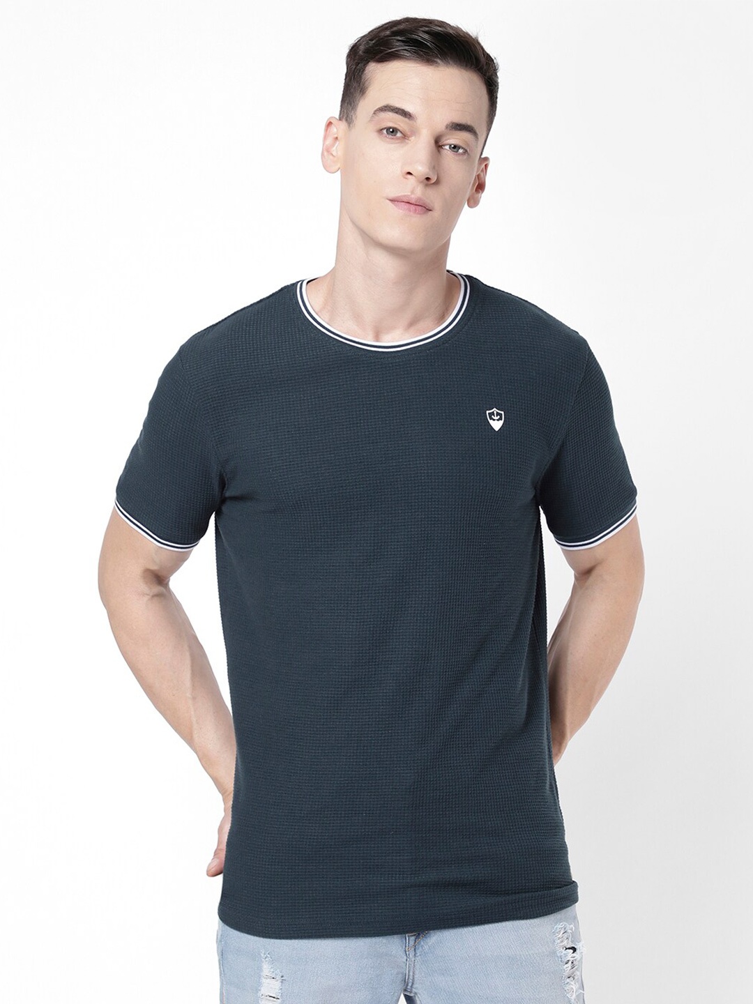 

R&B Men Blue Regular Fit T-shirt