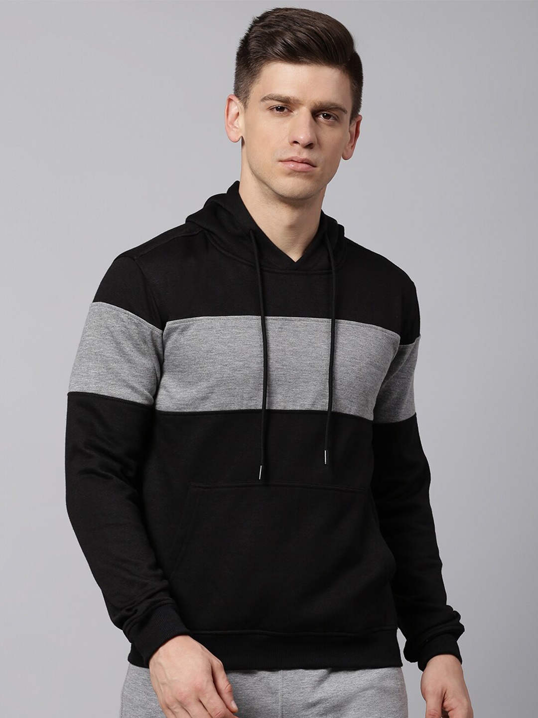 

Hubberholme Men Colourblocked Long Sleeves Hooded Sweatshirt, Black