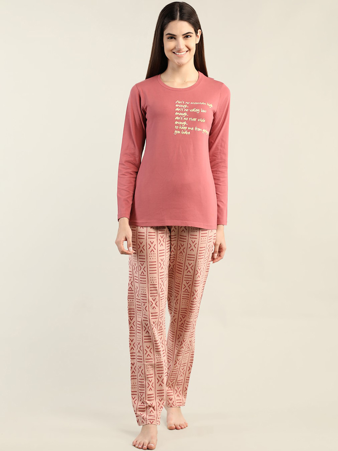 

Organzaa Women Printed T-Shirt & Pyjama Night suit, Peach