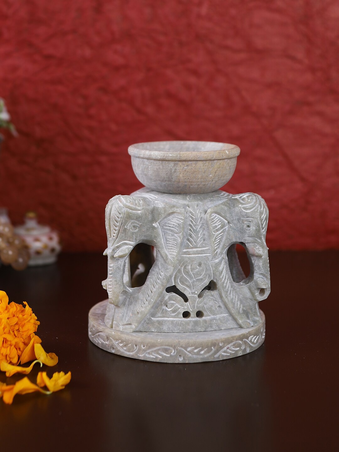 

Aapno Rajasthan Tealight Holder With Oil Diffuser, Grey