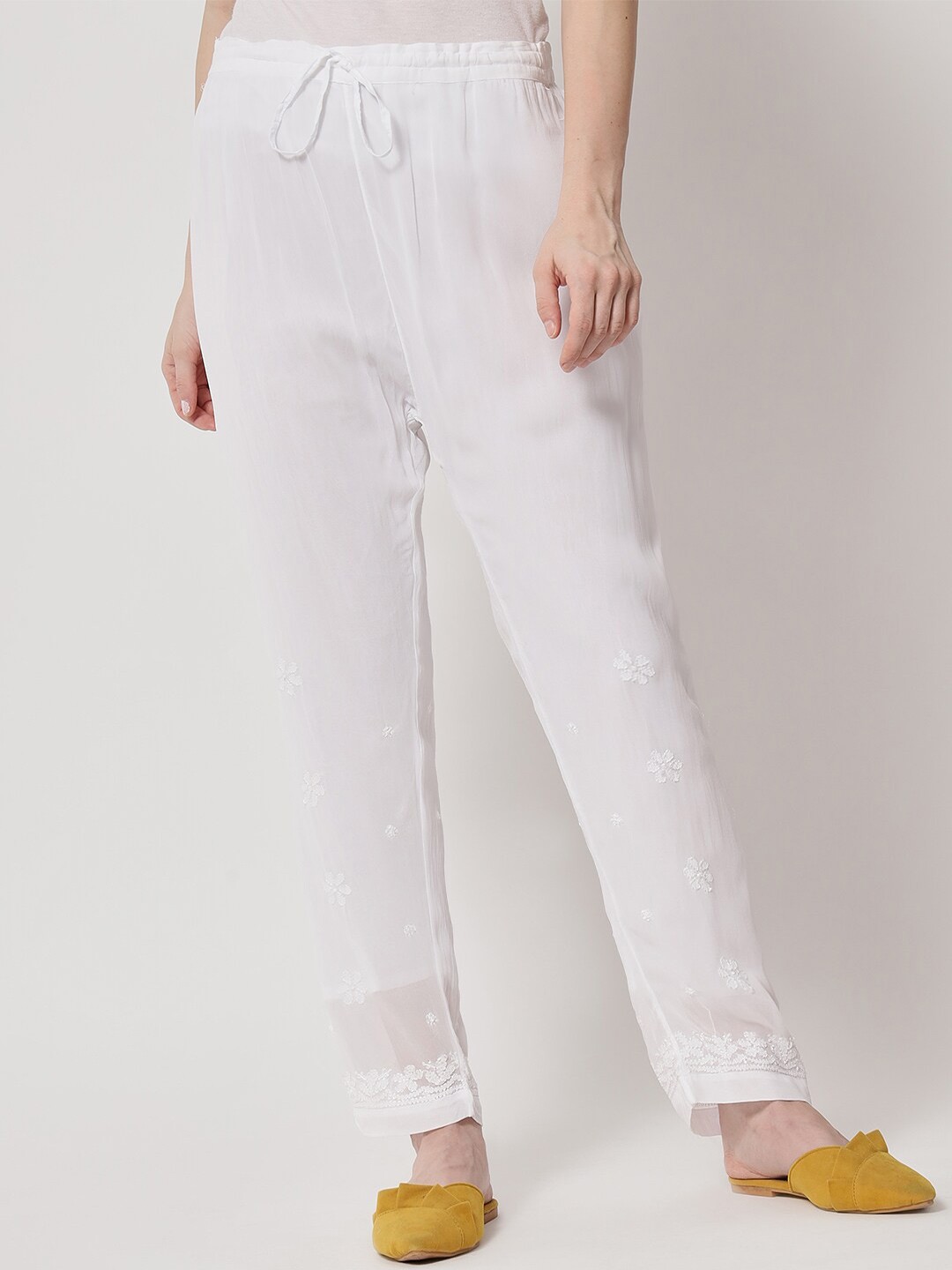 

PARAMOUNT CHIKAN Women Chikankari Embroidered Ethnic Motifs Straight Fit Palazzos, White