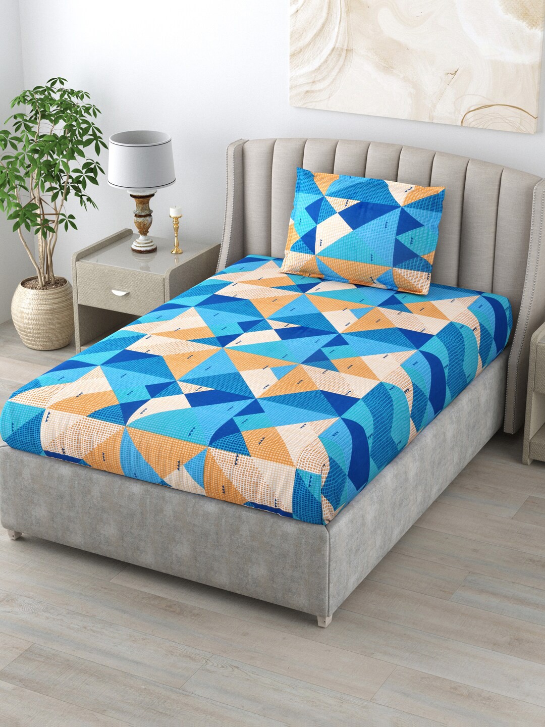 

BOMBAY DYEING Printed 104 TC Single Bedsheet with 1 Pillow Covers, Blue