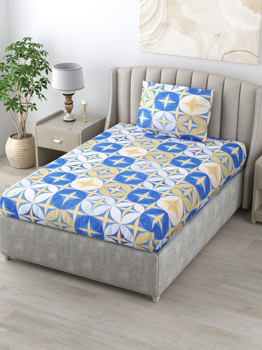 

BOMBAY DYEING Printed 104 TC Single Bedsheet with 1 Pillow Covers, Blue