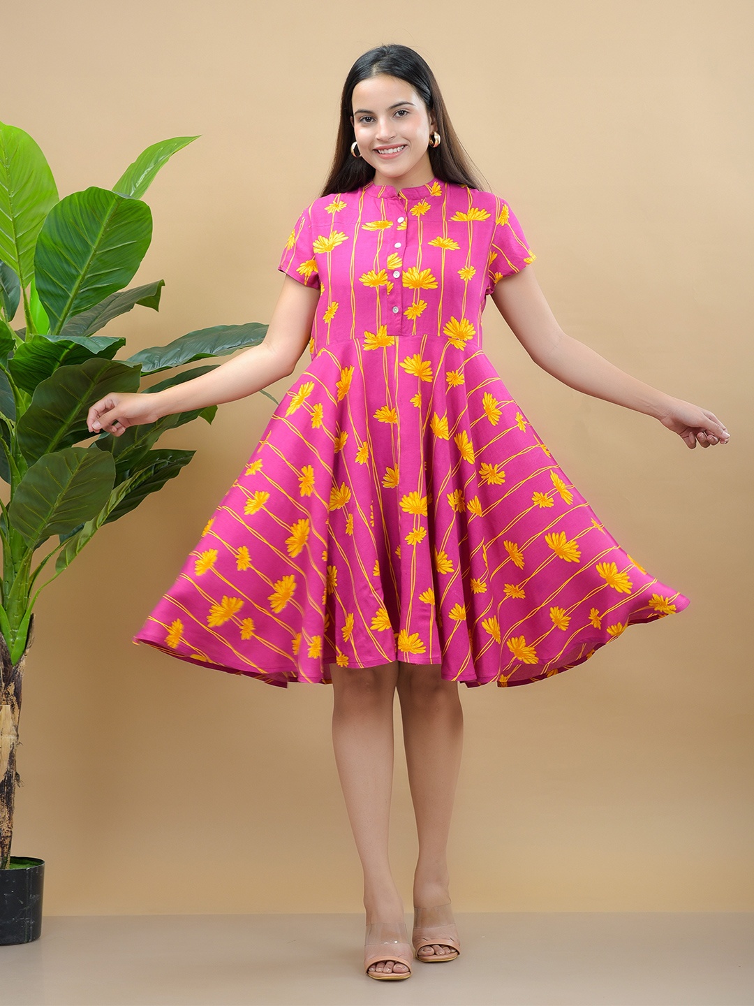 

misbis Women Pink & Yellow Floral A-Line Dress