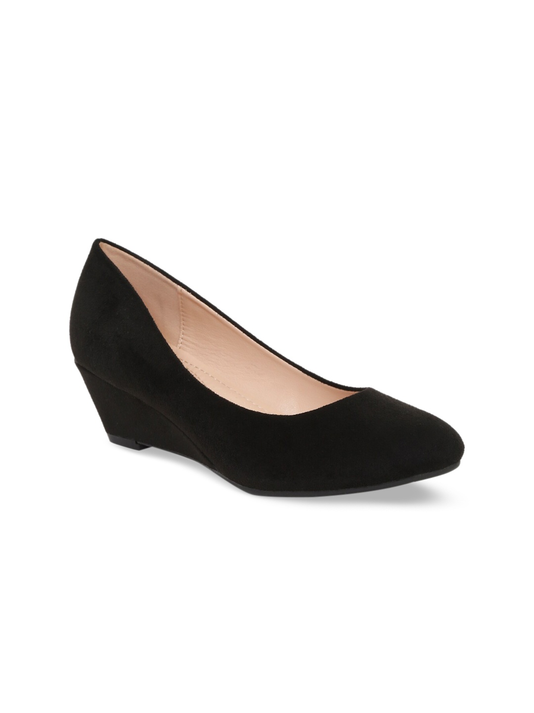 

Flat n Heels Black Suede Wedge Pumps