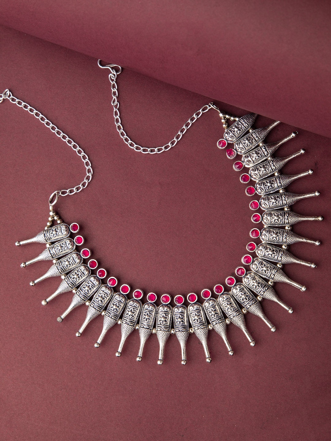 

DEEBACO Silver-Toned & Pink Silver Silver-Plated Oxidised Necklace