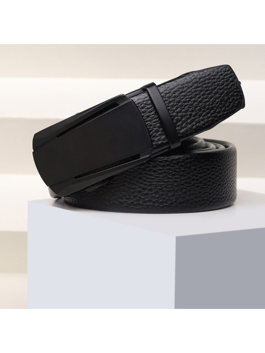 

Elite Crafts Men Textured Leather Formal Belt, Black