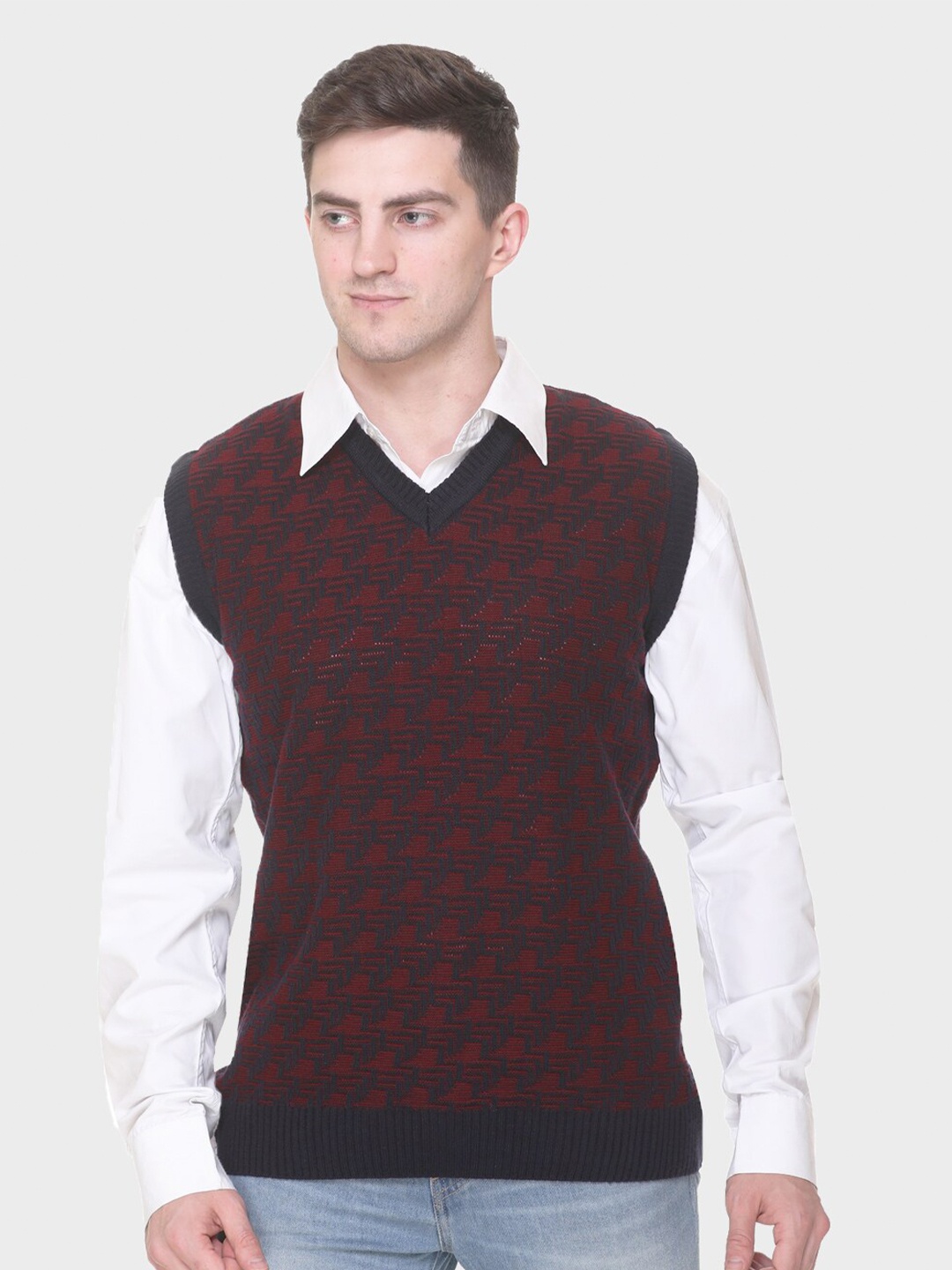 

aarbee Men Geometric Sweater Vest, Charcoal