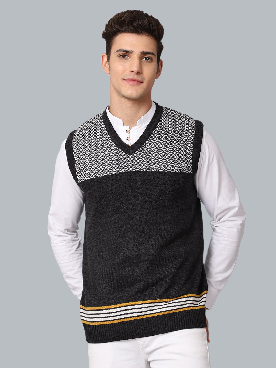 

VENITIAN Men Cable Knit Sweater Vest, Black
