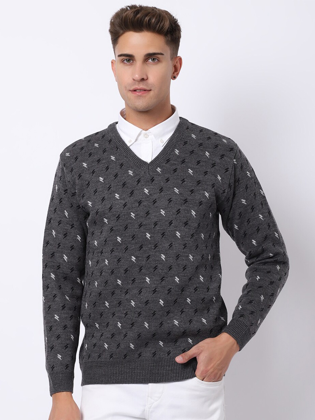 

VENITIAN Men Geometric Pullover, Charcoal