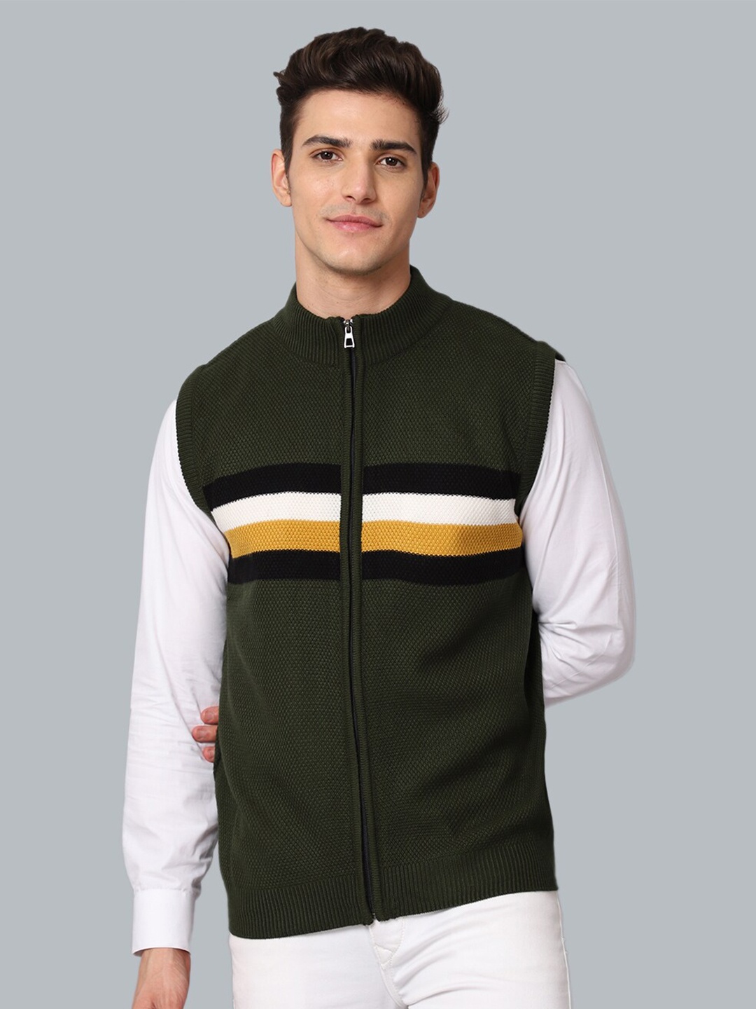 

VENITIAN Men Striped Sweater Vest, Olive