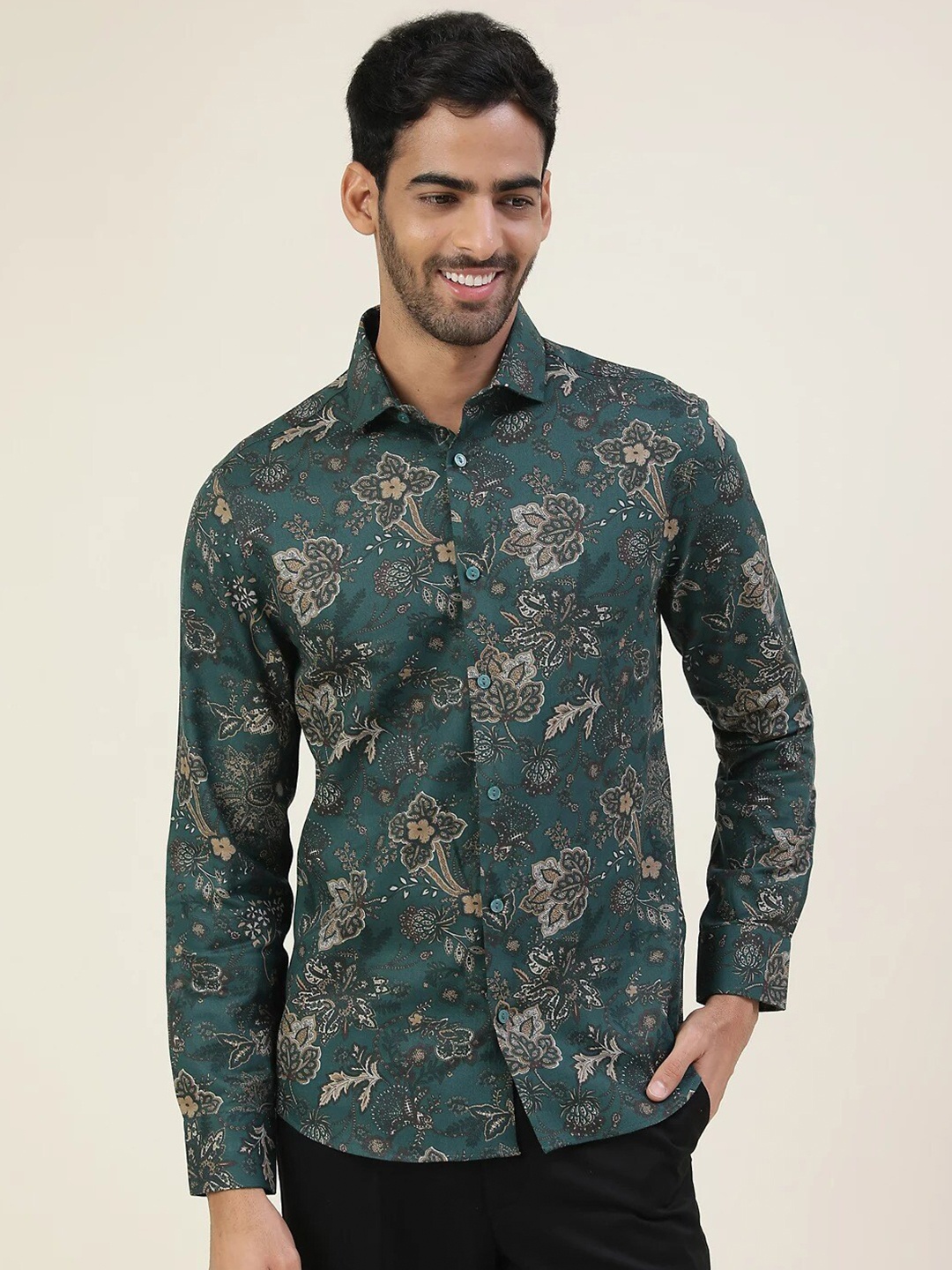 

Marks & Spencer Men Floral Printed Casual Shirt, Green