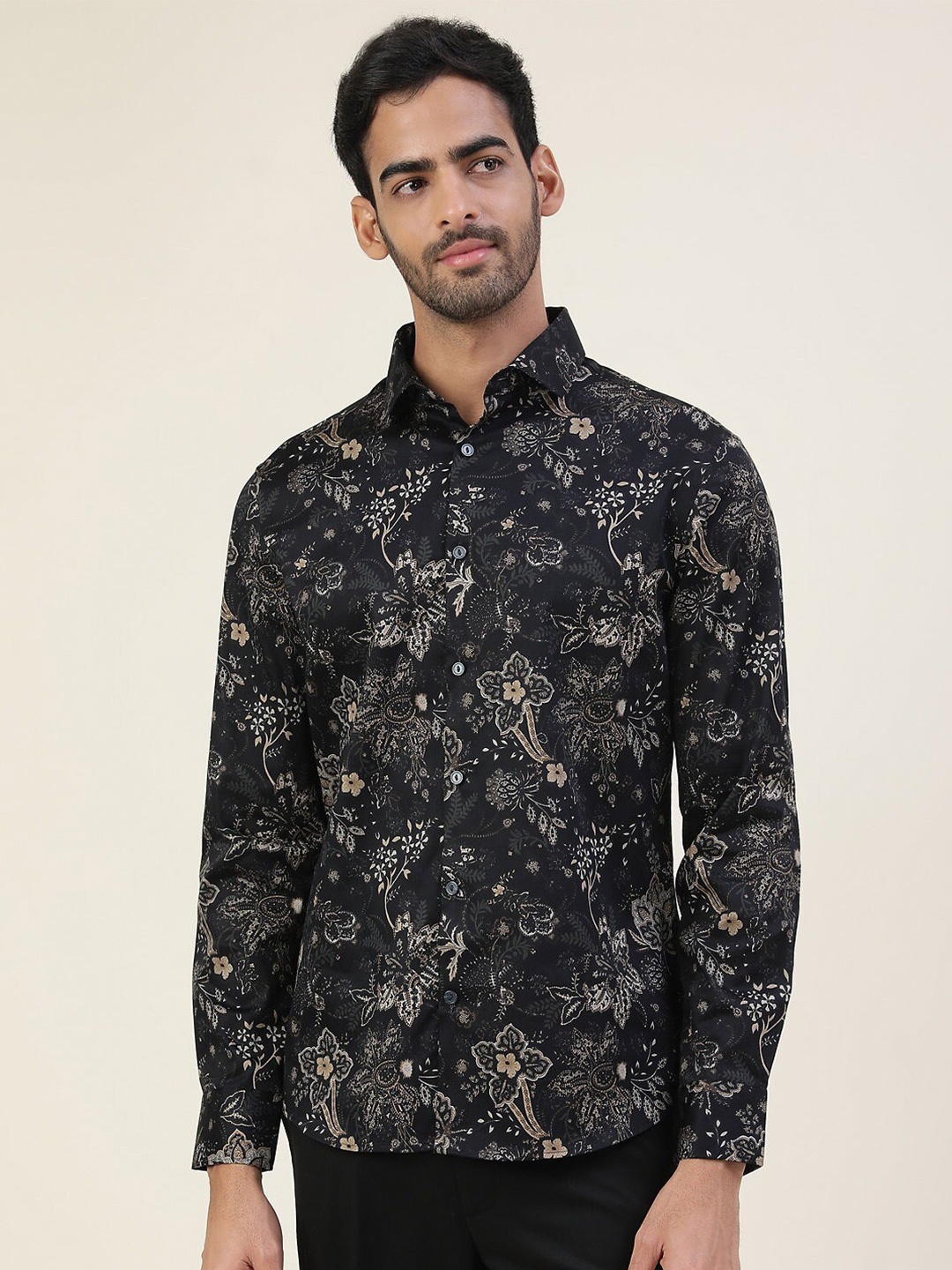 

Marks & Spencer Men Floral Printed Casual Shirt, Navy blue