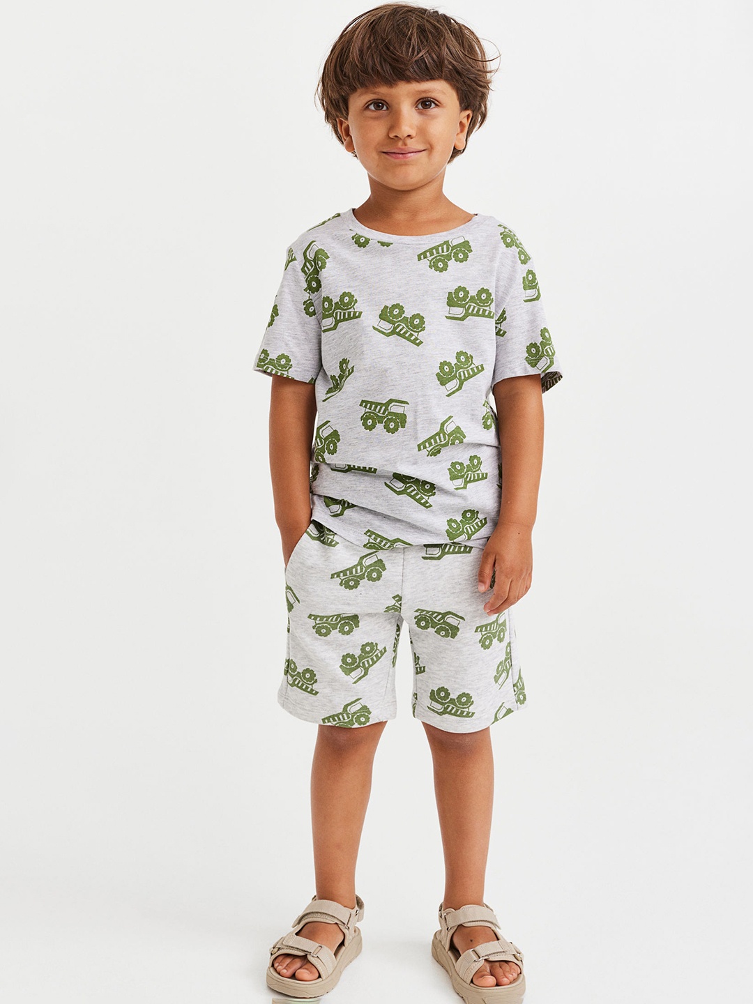 

H&M Boys Patterned Sweatshorts, Grey