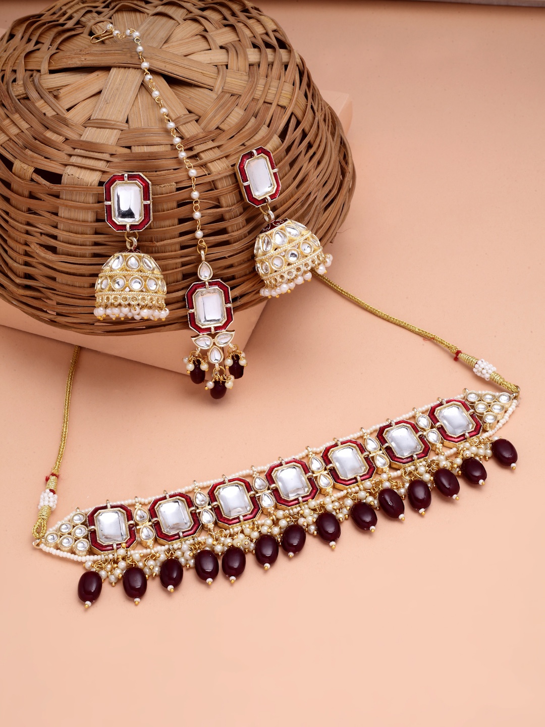 

PANASH Gold-Plated Kundan & Pearl Jewellery Set