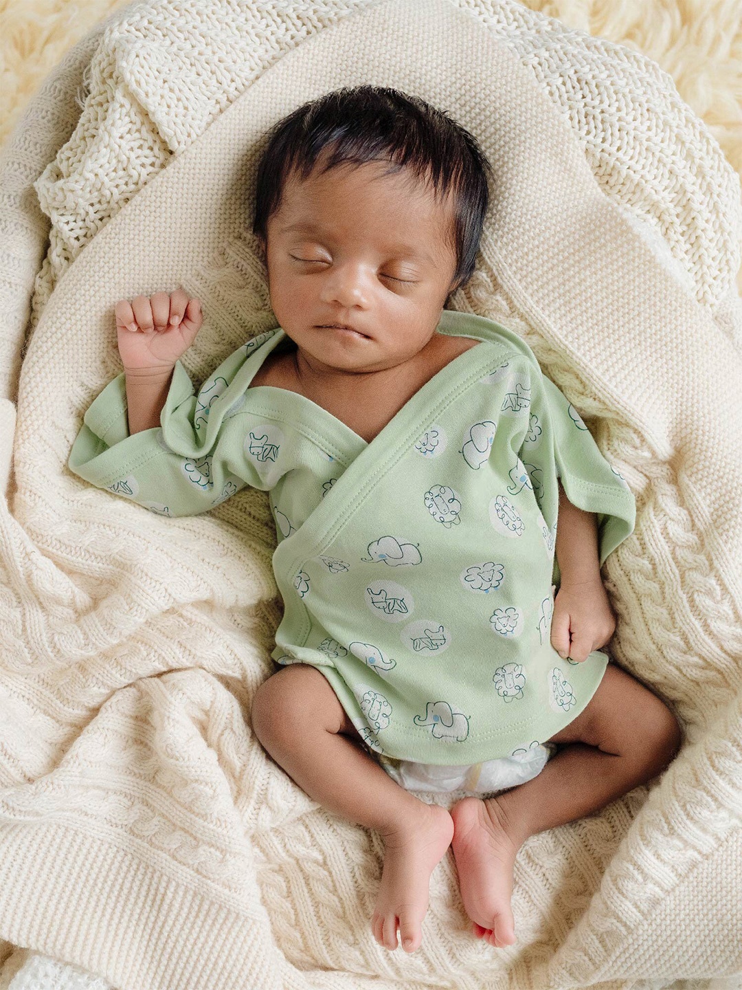 

GREENDIGO Premature Babies Printed Organic Cotton Top, Green