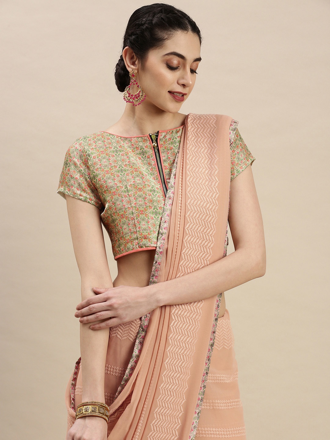 

Shaily Beige Striped Pure Chiffon Saree