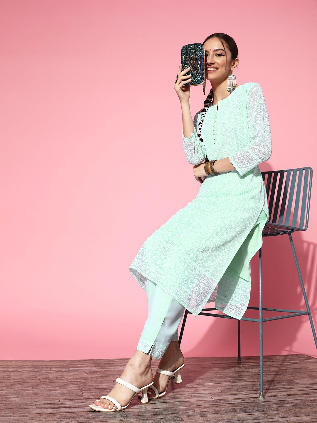 

ZOLA Sea Green Ethnic Motifs Embroidered Chikankari Kurta with Trousers