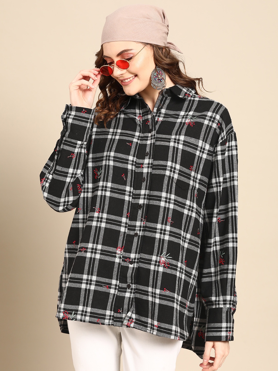 

Sangria Women Black & White Relaxed Tartan Checked Casual Shirt