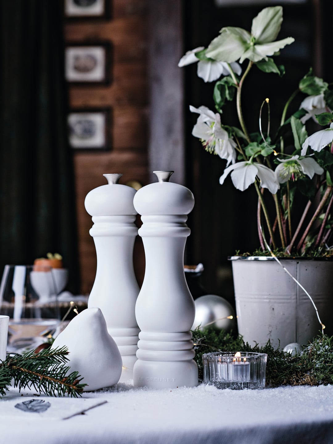 

LE CREUSET Handcrafted Ceramic Salt & Pepper Shakers, White