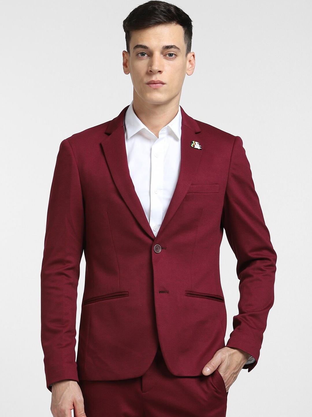 

Jack & Jones Men Solid Slim-Fit Single-Breasted Blazer, Maroon