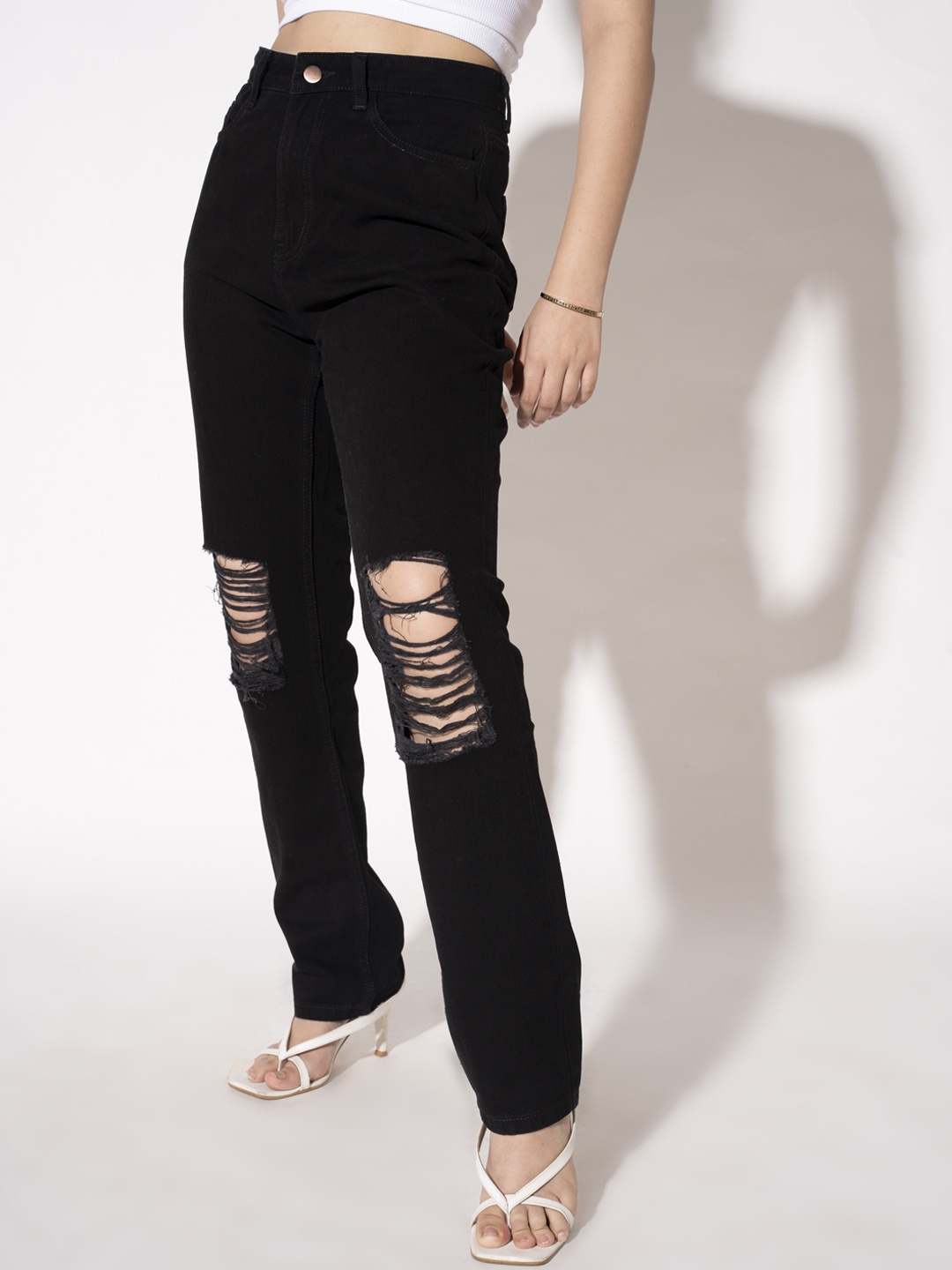 

Off Duty India Women Comfort Straight Fit High-Rise Highly Distressed Jeans, Black