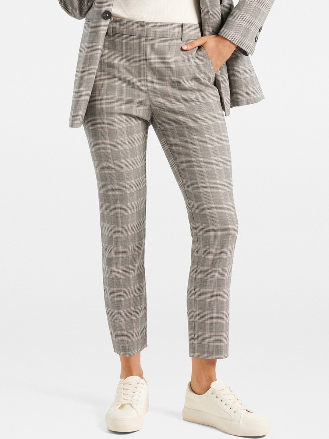 

Forever New Women Checked Slim Fit Trouser, Brown