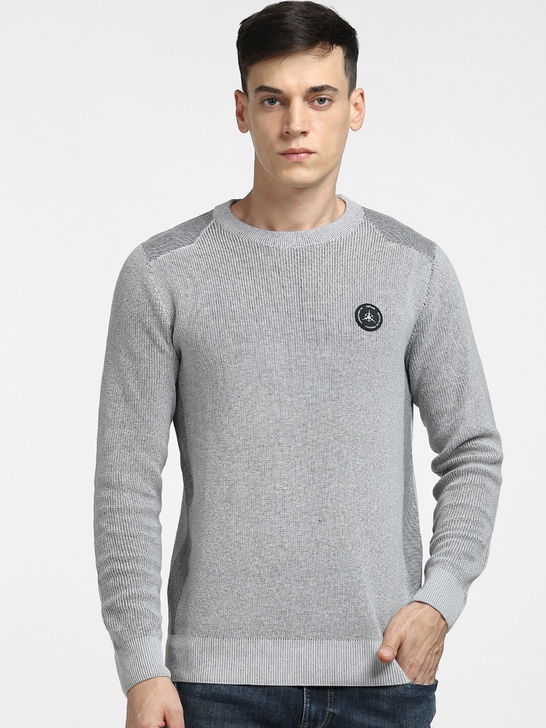 

Jack & Jones Men Grey Round Neck Long Sleeves Pullover