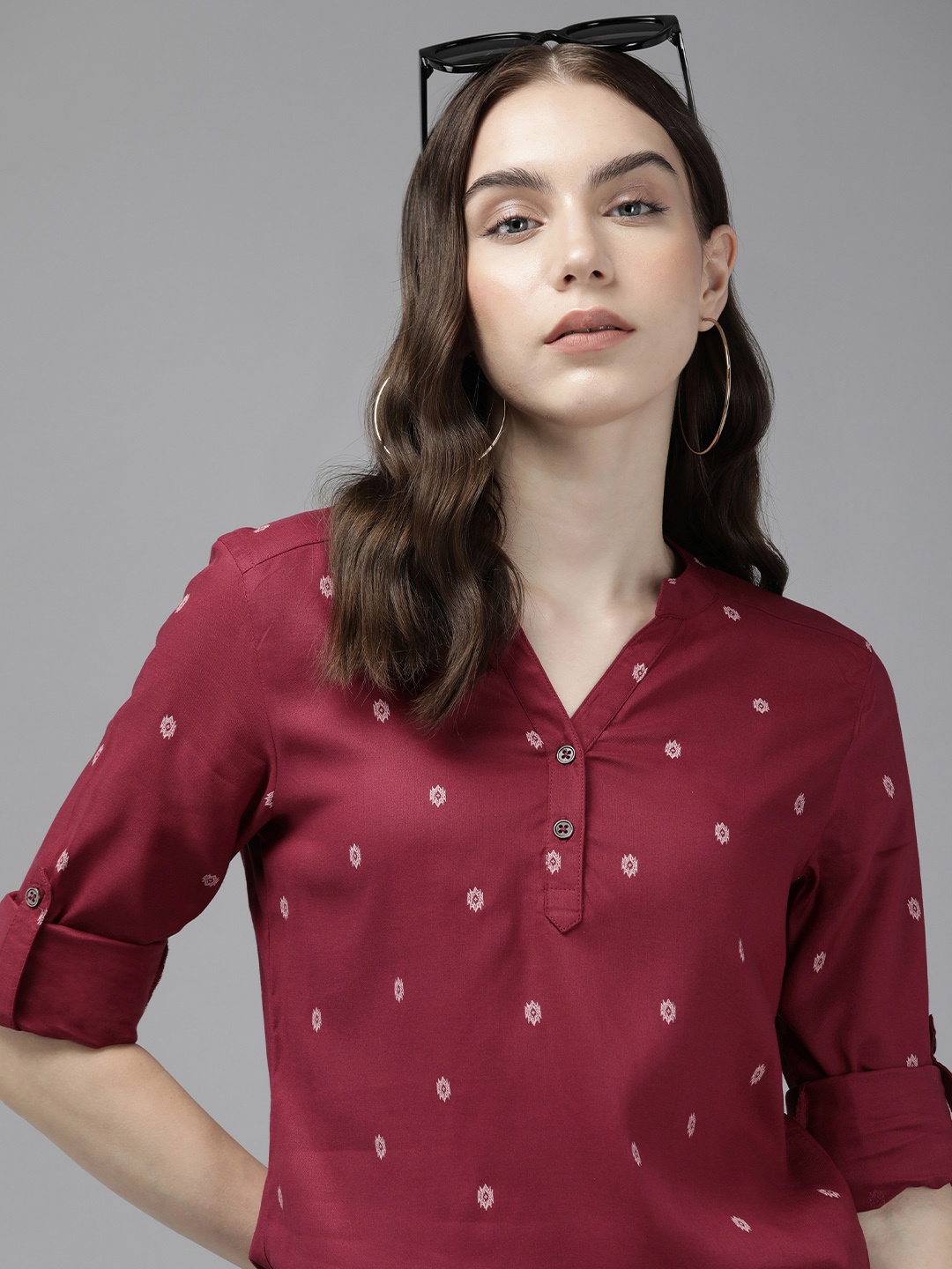 

The Roadster Life Co. Ethnic Motifs Printed Roll-Up Sleeves Top, Maroon