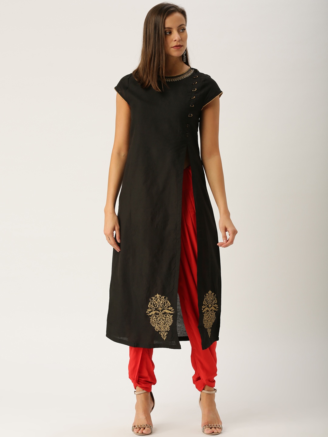 

IMARA Women Black Solid Straight Kurta