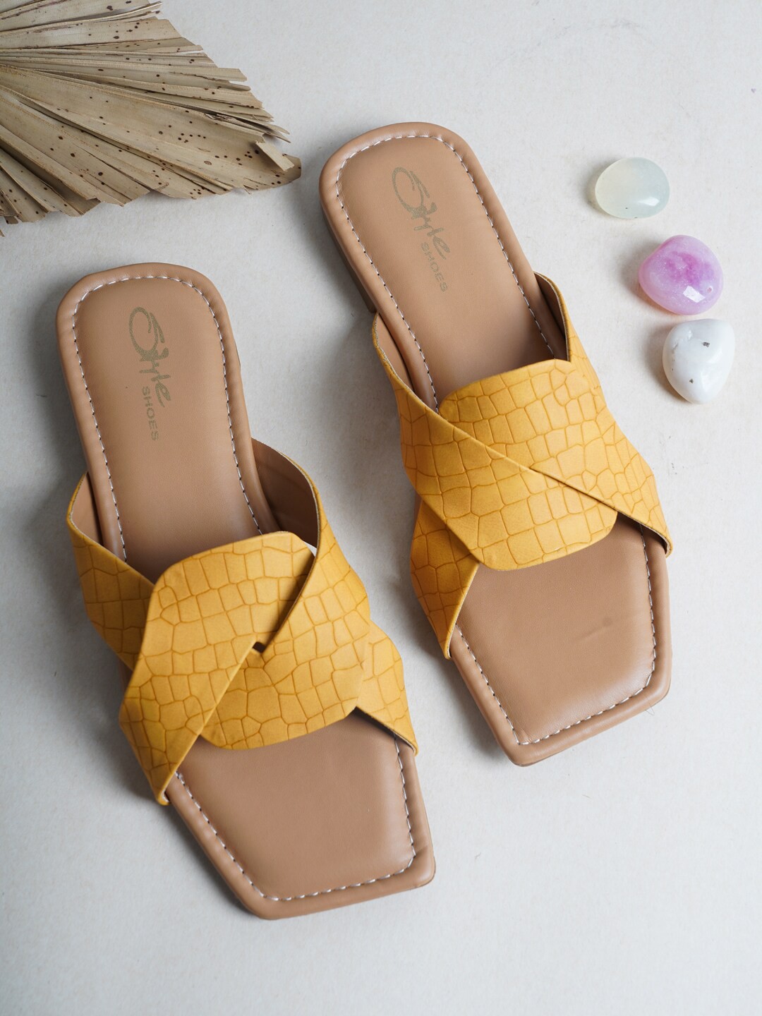 

Style Shoes Women Textured Open Toe Flats, Yellow