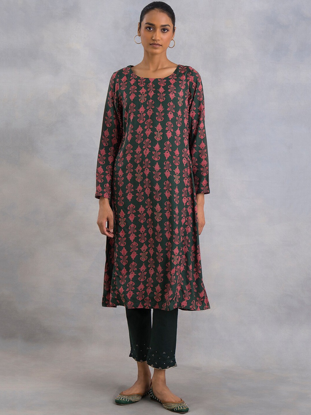 

W The Folksong Collection Women Green & Pink Printed Kurta